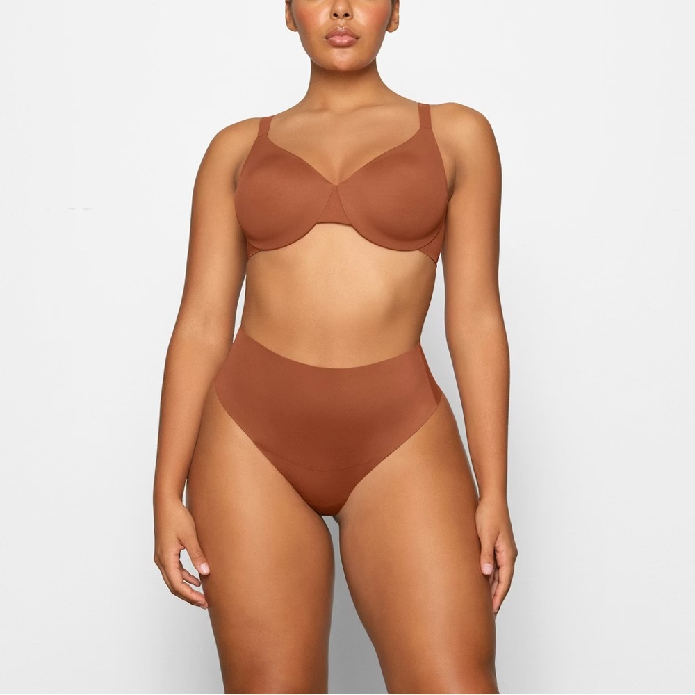 SKIMS Smoothing Intimates Unlined Full Coverage Bra - Bronze - Picture 2 of 7